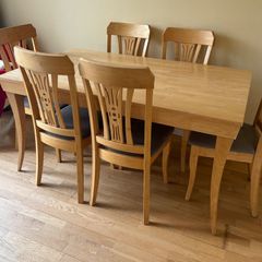 Table and 6 Chairs