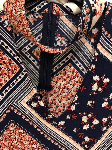 Blouse Navy n Coral Floral BNWT