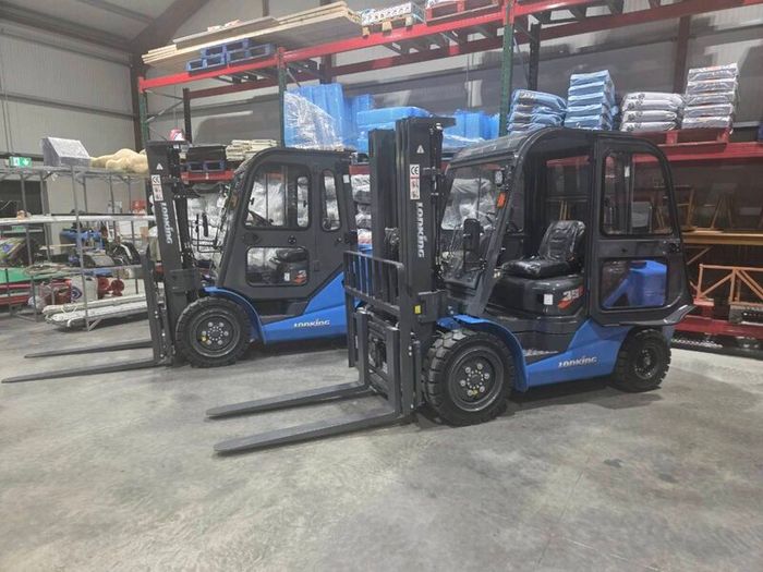 Forklift