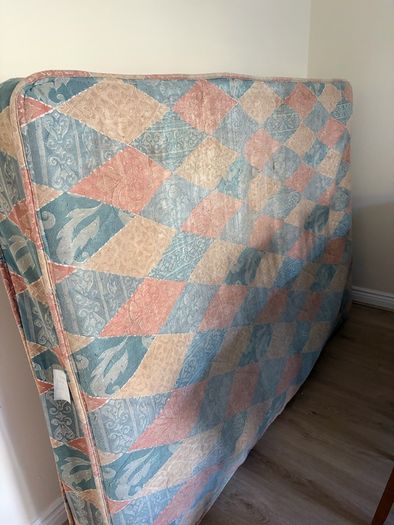 Free Double mattress