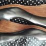 Black shoes with brown wedge heel Image 2