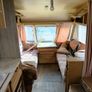 caravan 3 bads Image 5