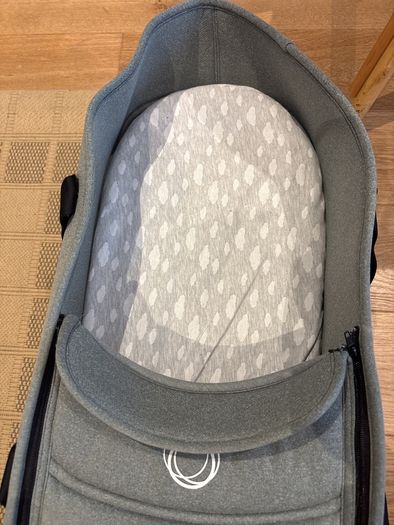 Bugaboo bee 3 bassinet NEWBORN