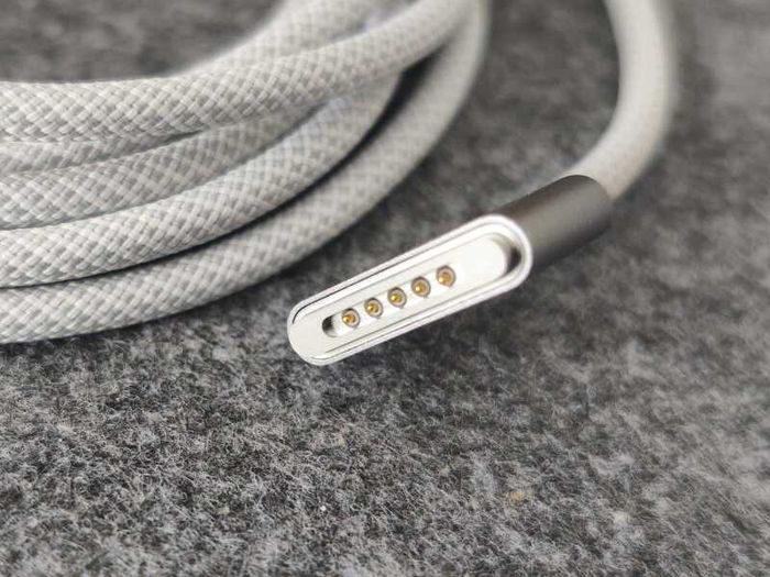 Apple Charger + MagSafe 3 Cable