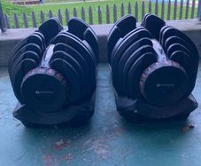 Adjustable Dumbells