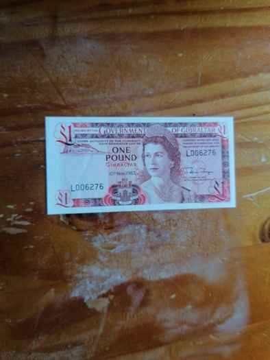 A/UNC 1983 Gibraltar One Pound Banknote