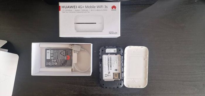 Huawei 4G+ Mobile WiFi 3s, LTE 300Mbps