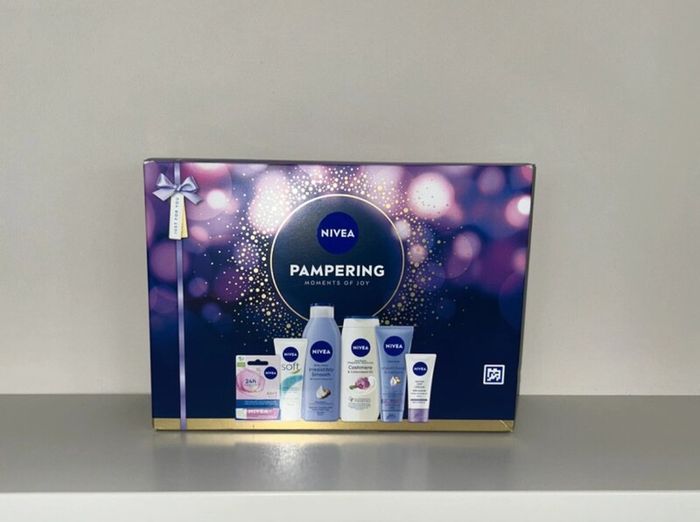 Brand-new Pampering Moments of Joy Skincare Gift Set