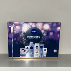 Brand-new Pampering Moments of Joy Skincare Gift Set