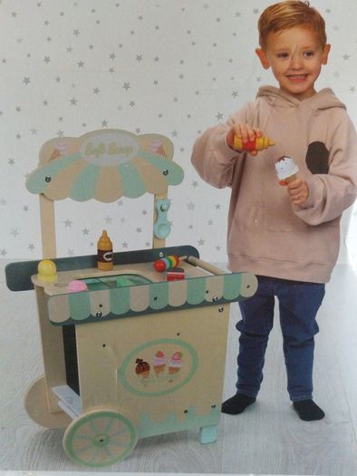 Wooden Ice Cream Cart