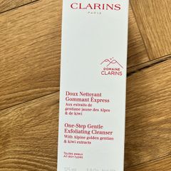 Clarins one step gentle exfoliating cleanser