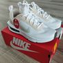 Nike Kids Trainers UK Size 3 Image 6