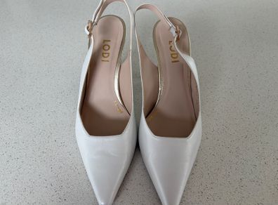 Womens shoes