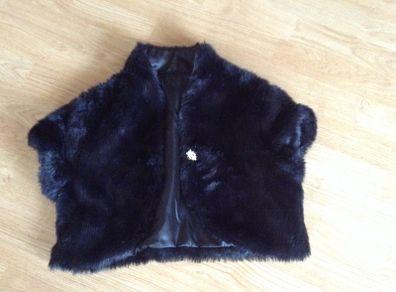 Fur shrug