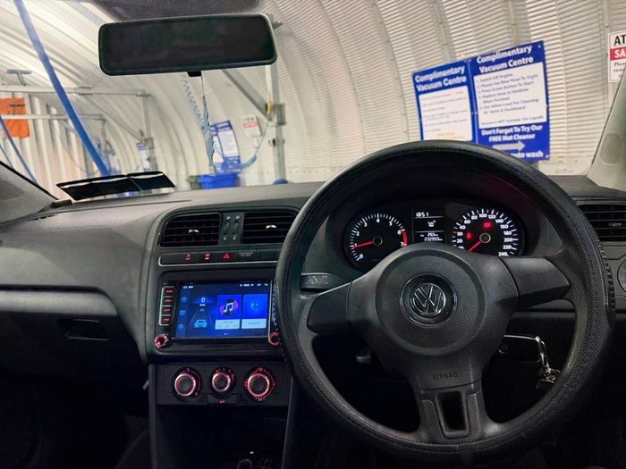 2011 Volkswagen Polo