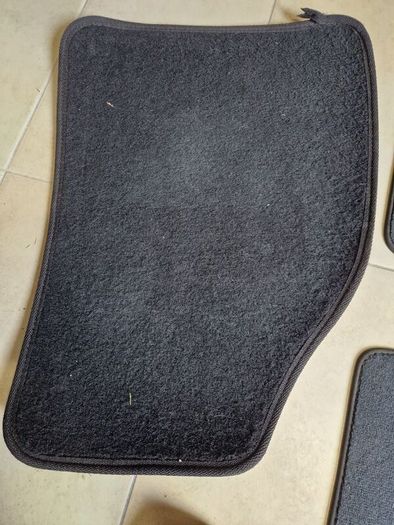 Car floor mats