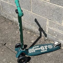 Micro Scooter Maxi Green