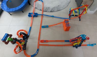 Hot wheels