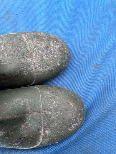 Size 10 steel toe wellingtons