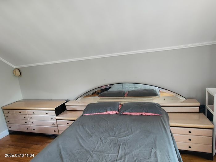 Matching Bedroom Set