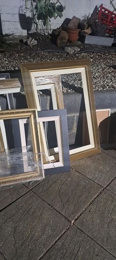 11 New Picture Frames
