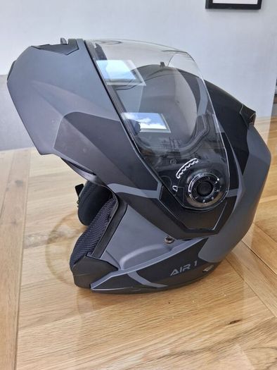 Flip Up Motorbike Helmet