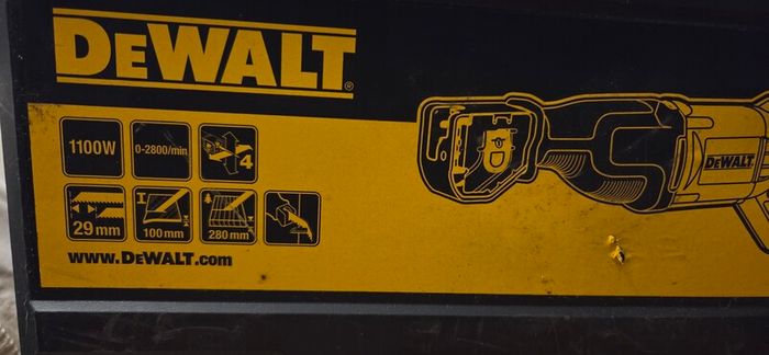 Dewalt reciprocating saw