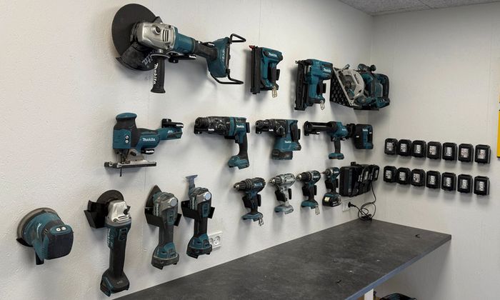 Makita wall mount cordless screwdriver