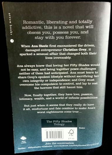 Fifty Shades Freed by E L James - Paperback