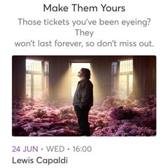 Front standing Lewis Capaldi