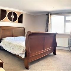 Louis Phillipe King Size Bed