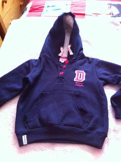 Girls jumper