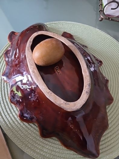 ceramics collectible