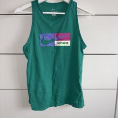 Nike Gym top