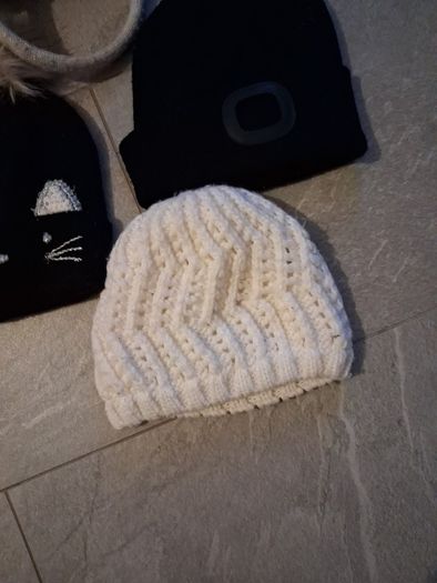 Childrens hats/hats winter