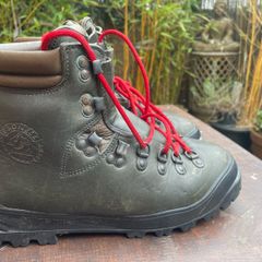Gronell boots size 7