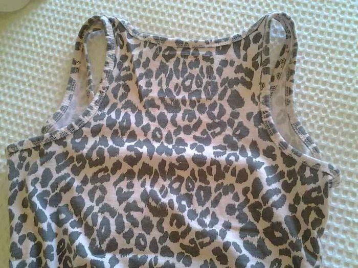 New Look Vest Top -Size 8