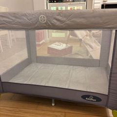 Free travel cot