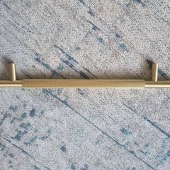 Cabinet/ Kitchen solid brass gold knurled handles x 23 in total