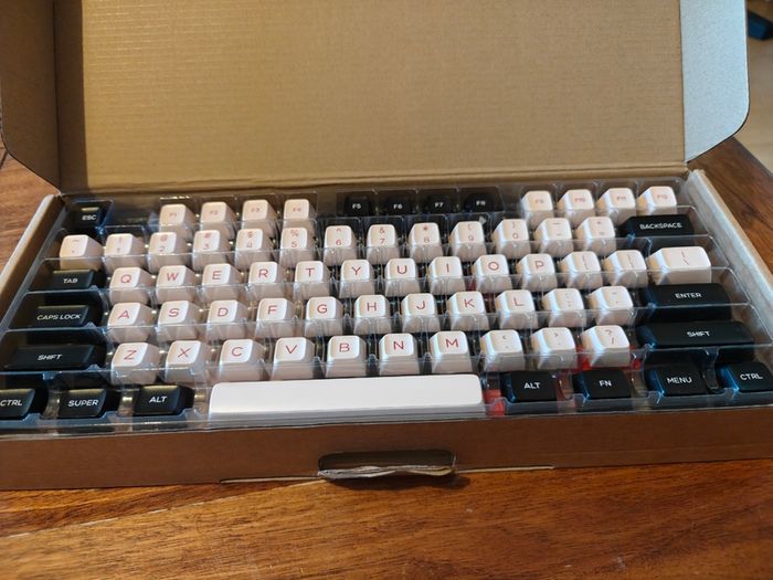Keycaps set for mechanical keyboards - KBDi GMK Flamingo