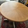 Extendable table Image 2