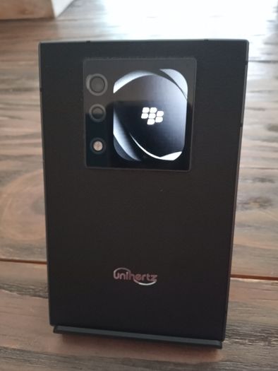 Titan 2 (like BlackBerry Passport)