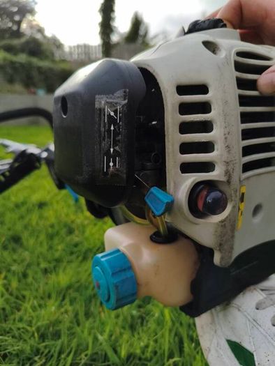 Hedge Trimmer - Pole Trimmer