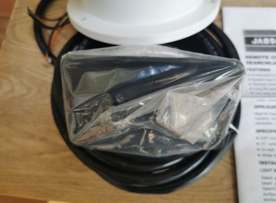Remote control searchlight, brand new, 12volt Jabsco