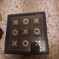 Classic x and o game