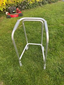 walking frame free