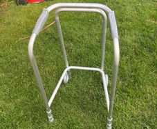 walking frame free