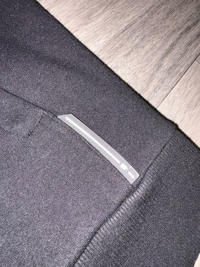 Yelir tracksuit