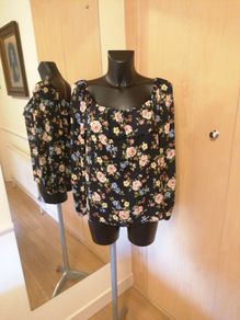 Women's Blouse NWT SIZE 14