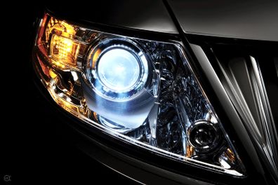 HID Xenon Bulbs Replaces OEM, D2S, D2R, D2C.